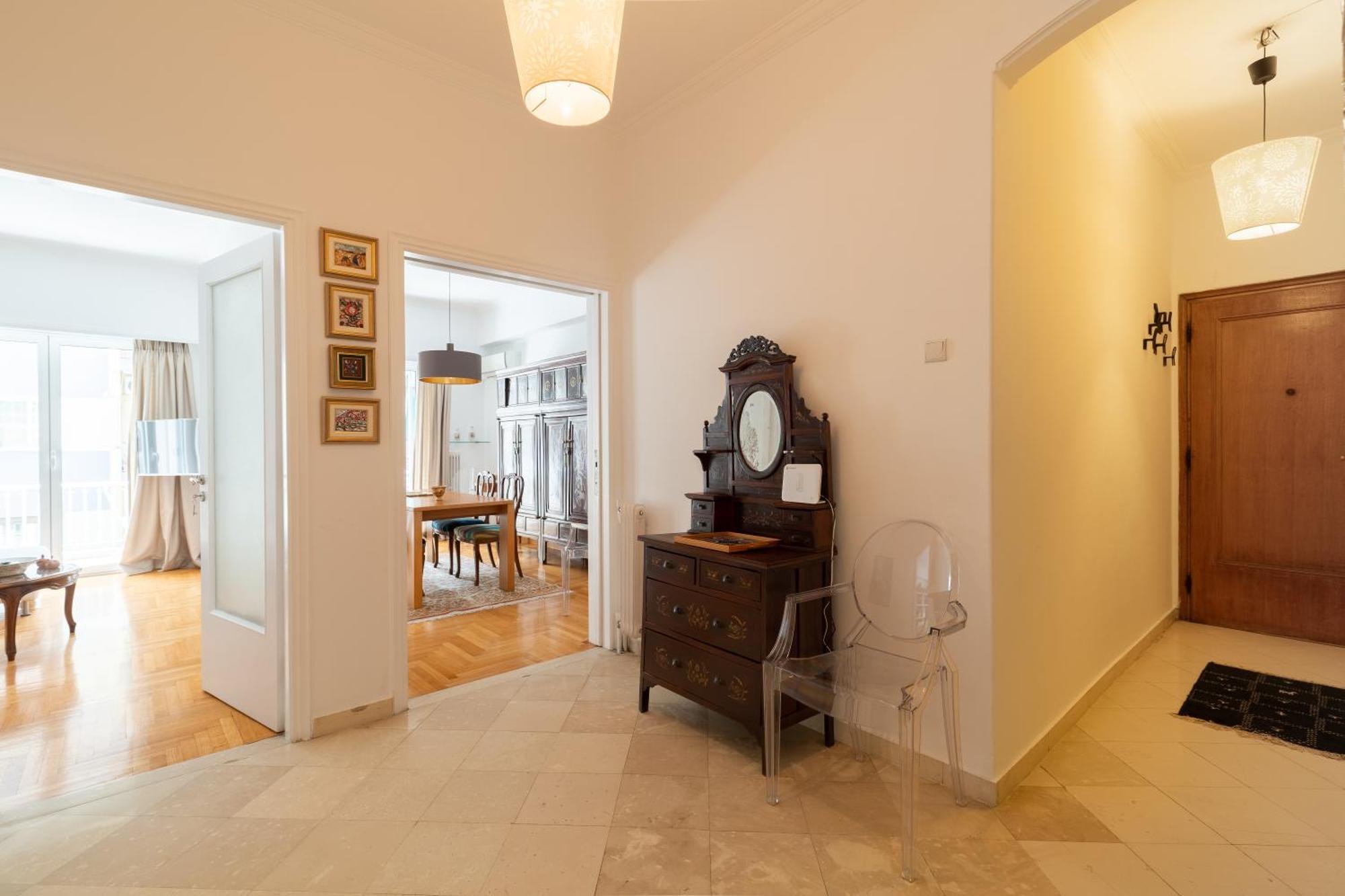 Vibrant In Pangrati By Athenian Homes Exterior foto