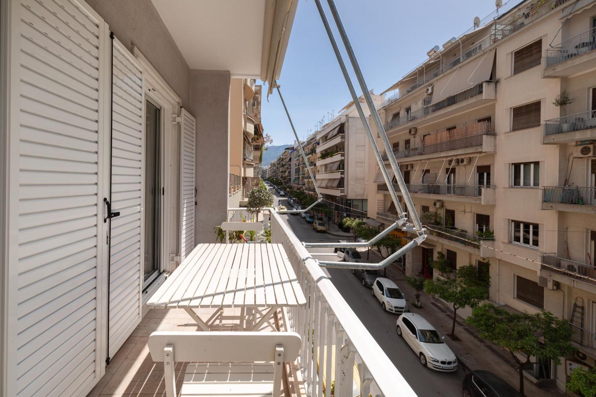 Vibrant In Pangrati By Athenian Homes Exterior foto